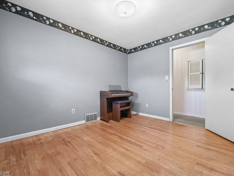 6115 Fry Road, Brook Park, OH 44142 Photo 15