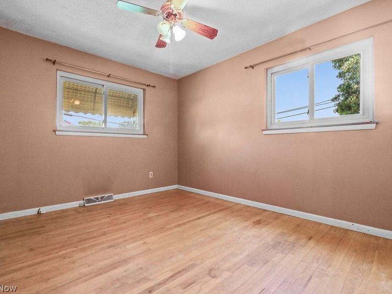 6115 Fry Road, Brook Park, OH 44142 Photo 16
