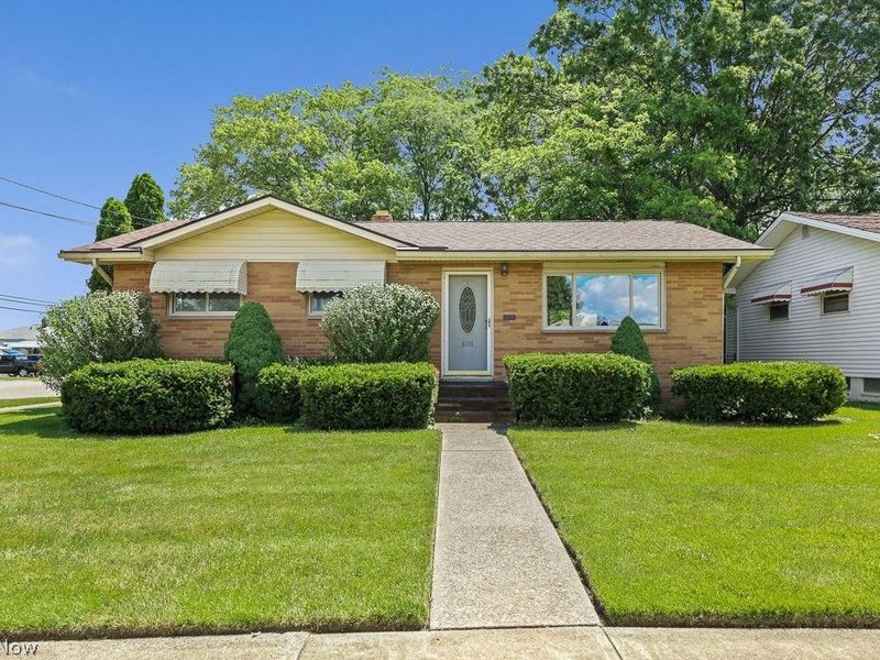 6115 Fry Road, Brook Park, OH 44142 Photo 2