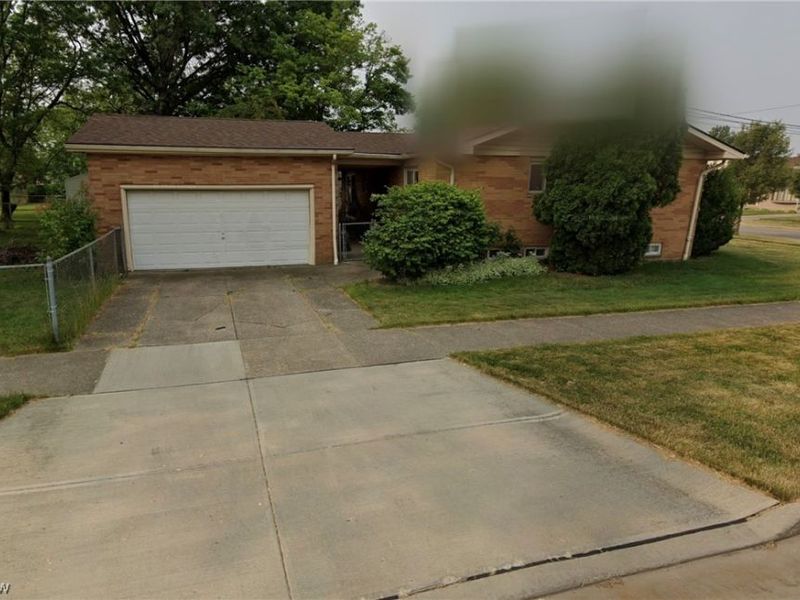 6115 Fry Road, Brook Park, OH 44142 Photo 3