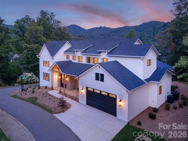 11 Magnolia View Trail , Asheville, NC 28804