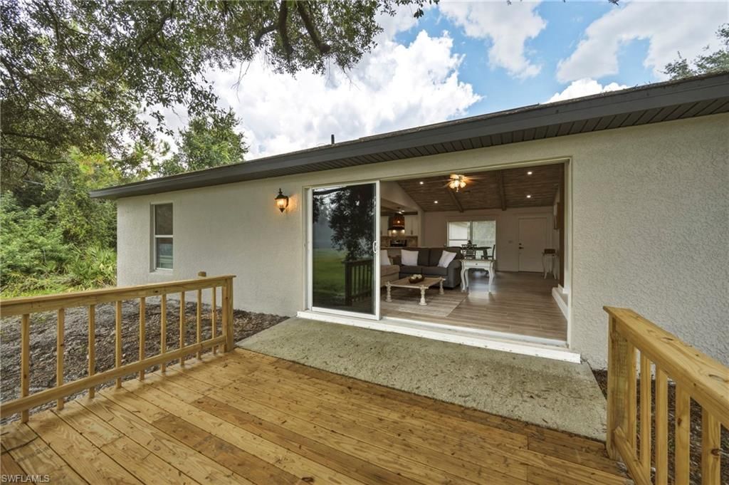 2406 E 23rd St, Alva, FL 33920 Photo