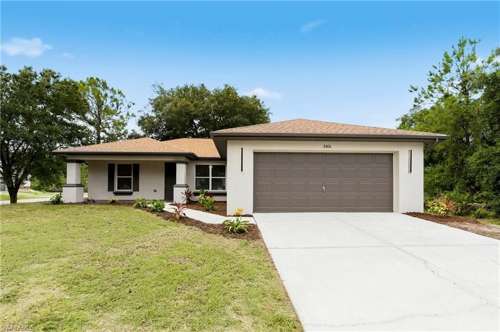 2406 E 23rd St , Alva, FL 33920 Photo