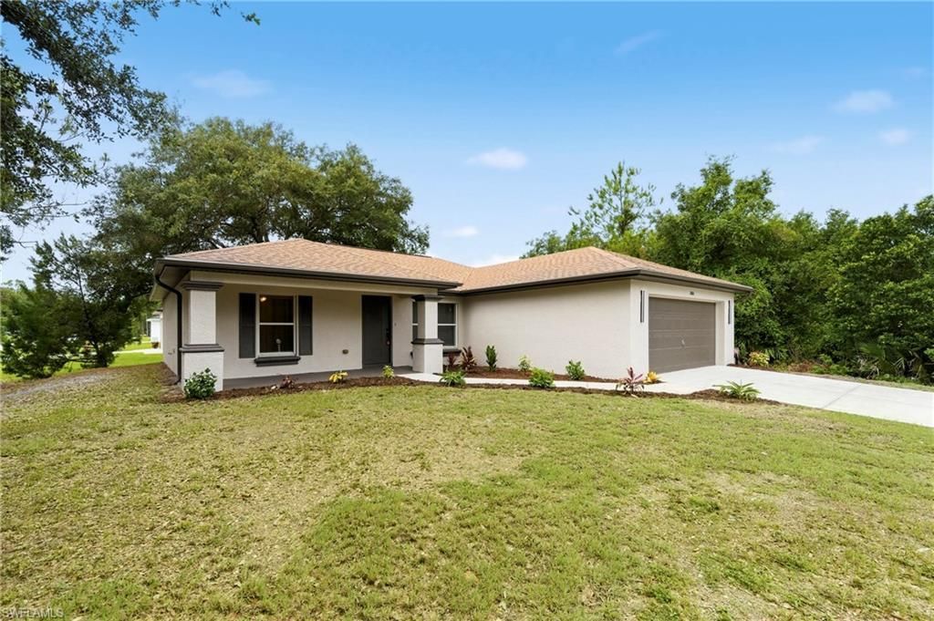 2406 E 23rd St, Alva, FL 33920 Photo