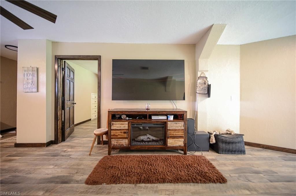5961 Pangola Rd, Fort Myers, FL 33905 Photo