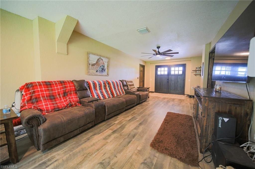5961 Pangola Rd, Fort Myers, FL 33905 Photo