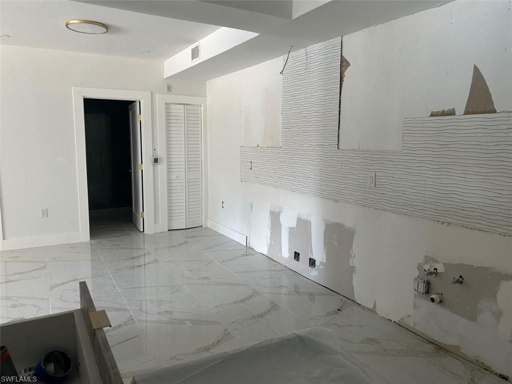 3399 Gulf Shore Blvd N, Unit 109, Naples, FL 34103 Photo