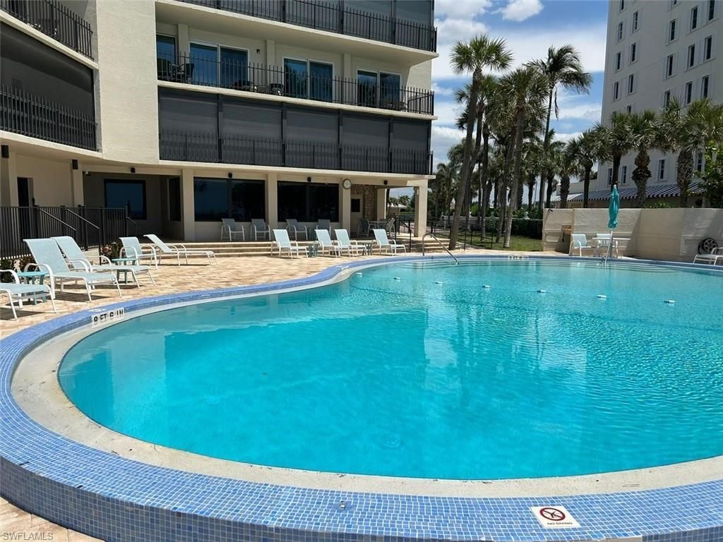 3399 Gulf Shore Blvd N, Unit 109, Naples, FL 34103 Photo