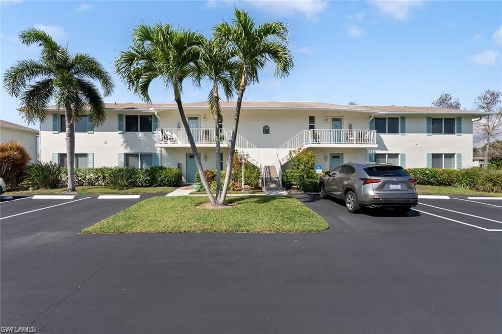 159 E Quails Nest Rd , Unit 1084, Naples, FL 34112 Photo