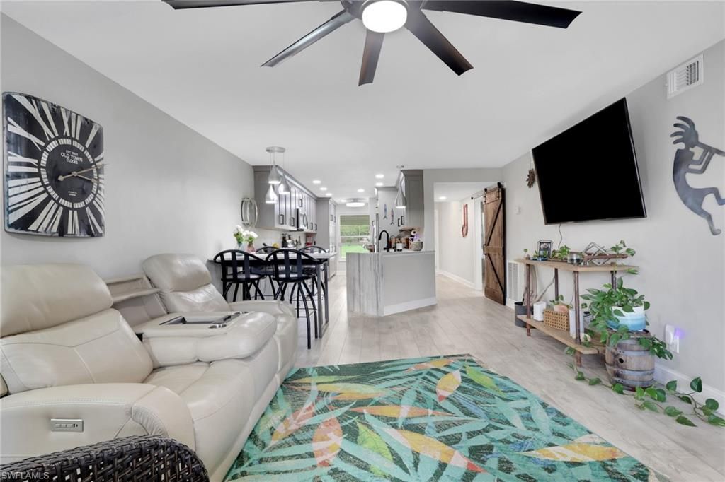 912 SW 48th Ter, Unit 107, Cape Coral, FL 33914 Photo