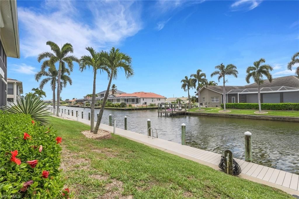 912 SW 48th Ter, Unit 107, Cape Coral, FL 33914 Photo