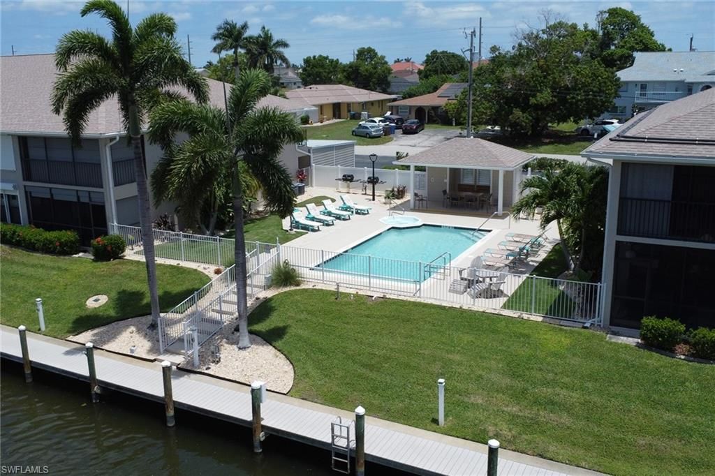 912 SW 48th Ter, Unit 107, Cape Coral, FL 33914 Photo