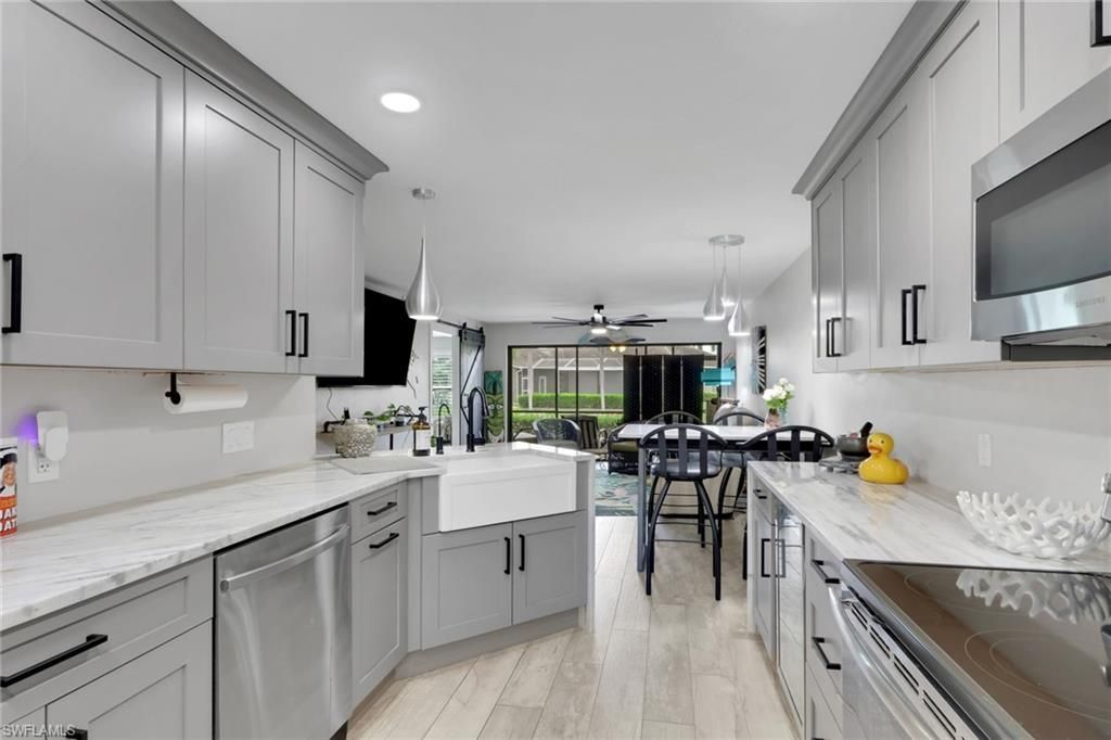 912 SW 48th Ter, Unit 107, Cape Coral, FL 33914 Photo