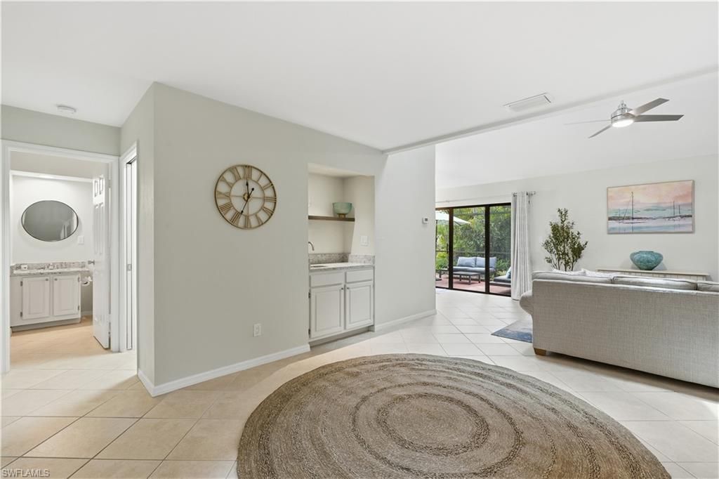 1281 Solana Rd , Naples, FL 34103 Photo