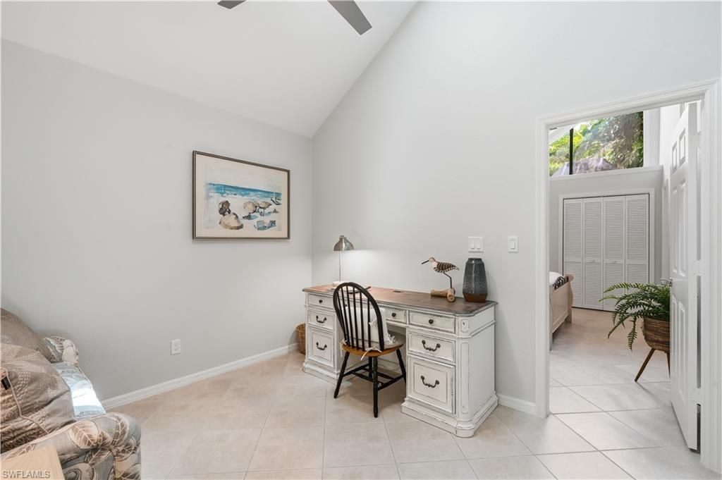 1281 Solana Rd , Naples, FL 34103 Photo