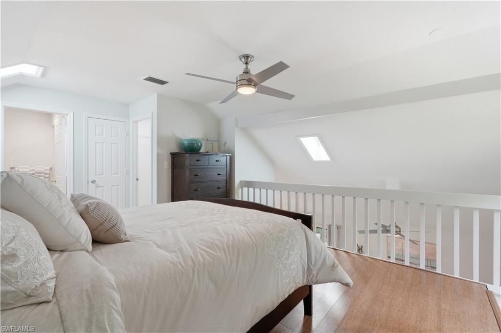 1281 Solana Rd , Naples, FL 34103 Photo