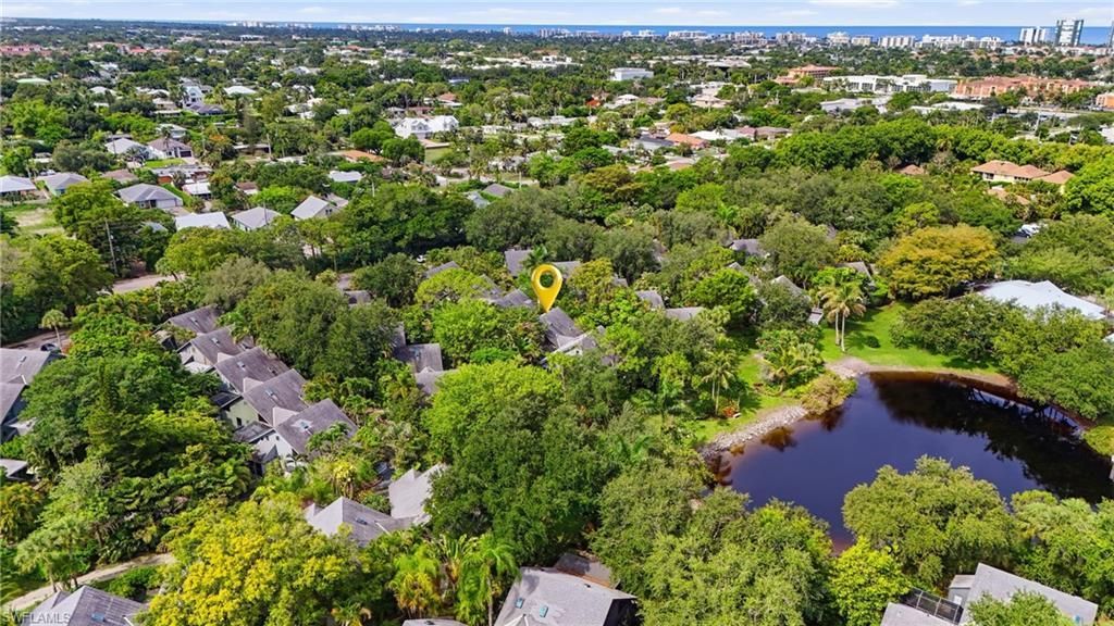 1281 Solana Rd , Naples, FL 34103 Photo