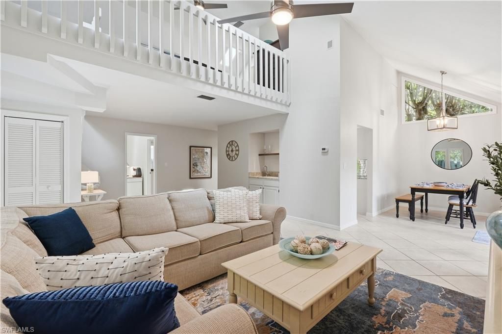1281 Solana Rd , Naples, FL 34103 Photo