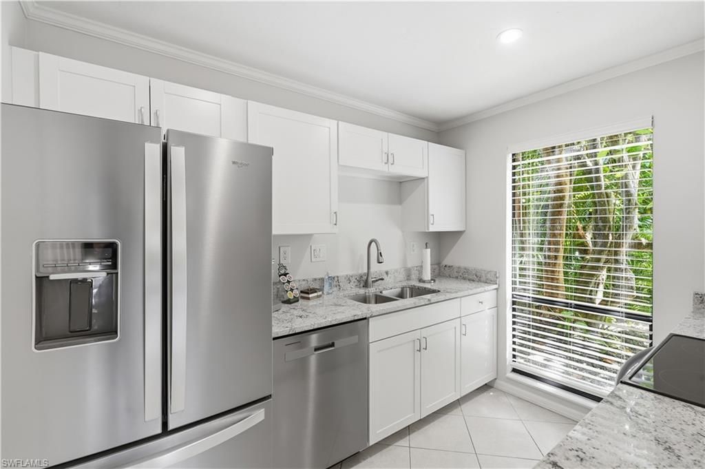 1281 Solana Rd , Naples, FL 34103 Photo