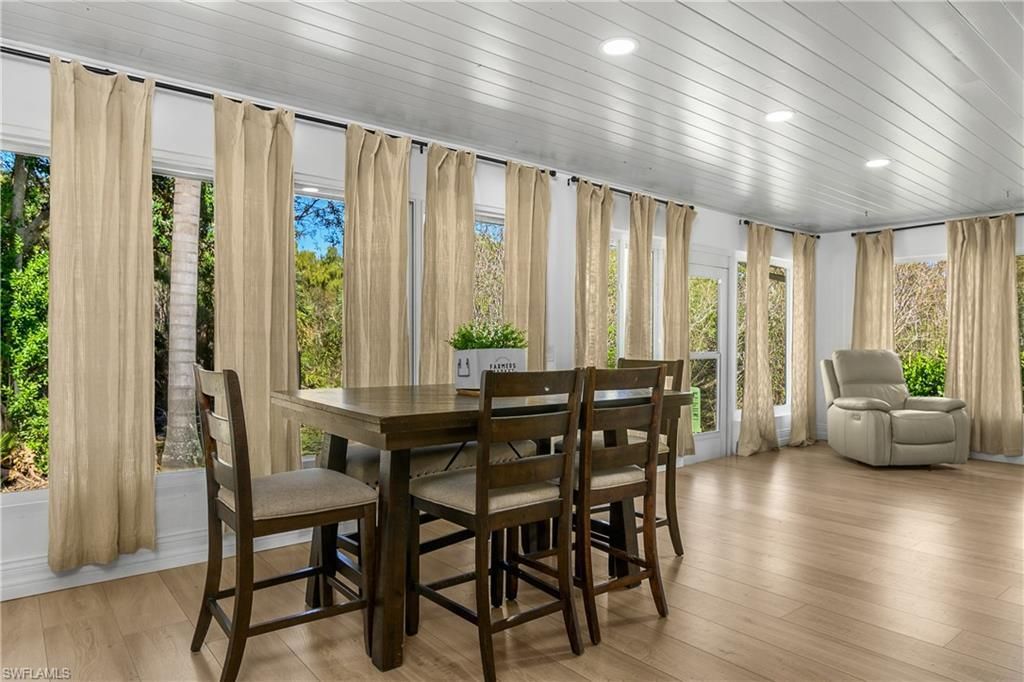 401 Countryside Dr, Naples, FL 34104 Photo