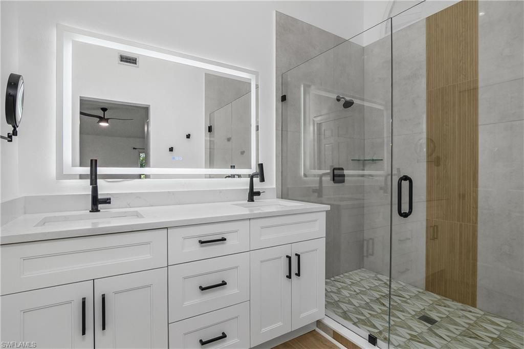 401 Countryside Dr, Naples, FL 34104 Photo