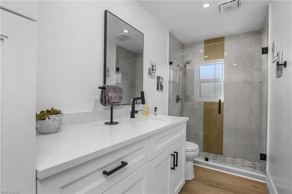 401 Countryside Dr, Naples, FL 34104 Photo