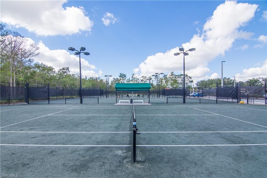 401 Countryside Dr , Naples, FL 34104 Photo