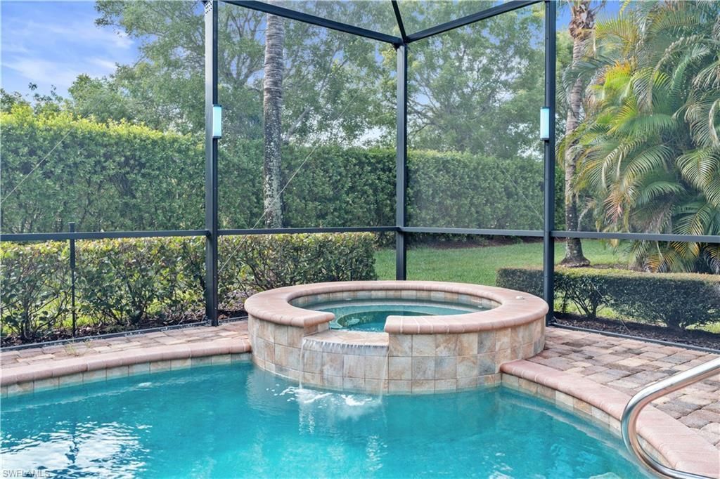 9352 Vercelli Ct, Naples, FL 34113 Photo