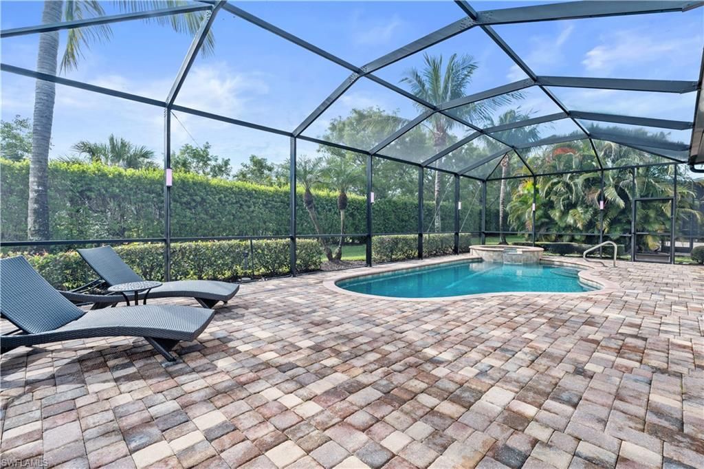 9352 Vercelli Ct, Naples, FL 34113 Photo