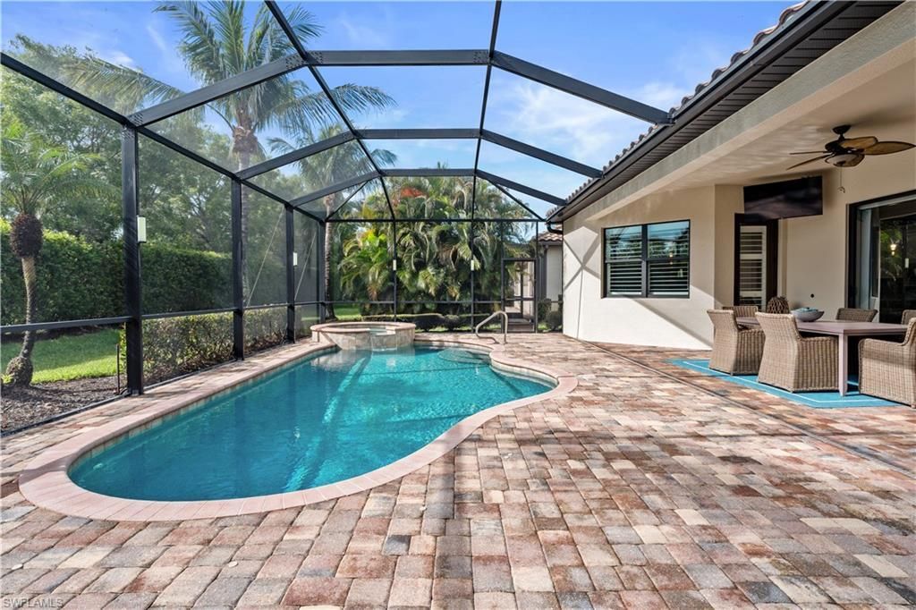 9352 Vercelli Ct, Naples, FL 34113 Photo