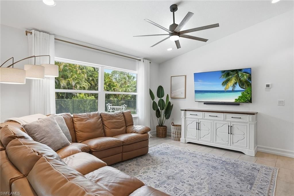 721 Logan Blvd S, Naples, FL 34119 Photo
