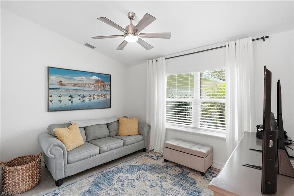 721 Logan Blvd S, Naples, FL 34119 Photo