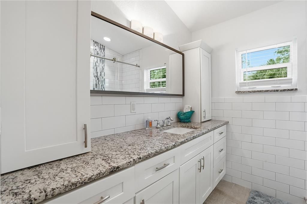 721 Logan Blvd S, Naples, FL 34119 Photo