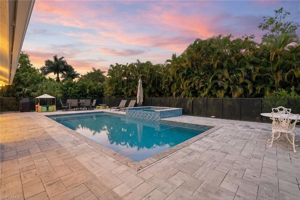 721 Logan Blvd S, Naples, FL 34119 Photo