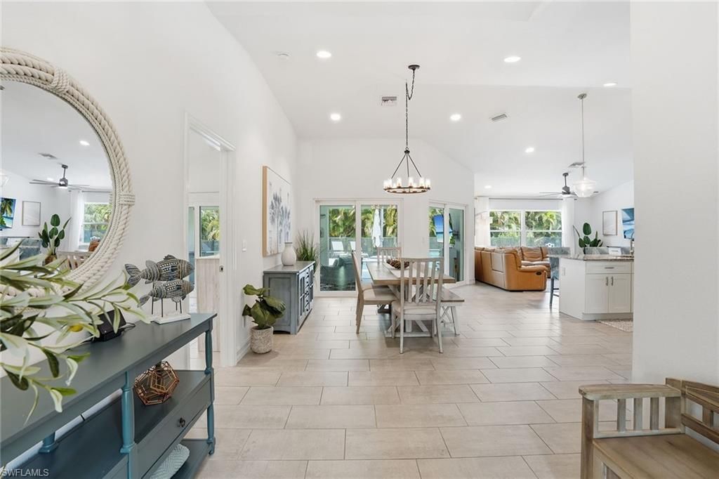 721 Logan Blvd S, Naples, FL 34119 Photo