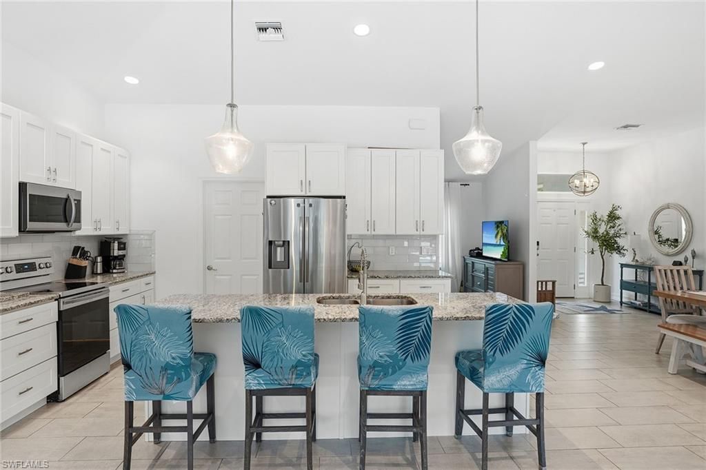 721 Logan Blvd S, Naples, FL 34119 Photo