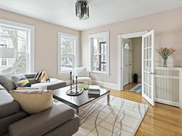 2 Hubbard Avenue, Unit 1, Cambridge, MA 02140