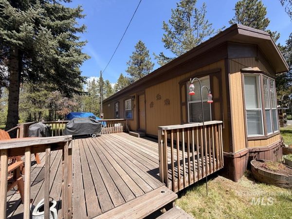 12891 Spring Valley Road, Donnelly, ID 83615