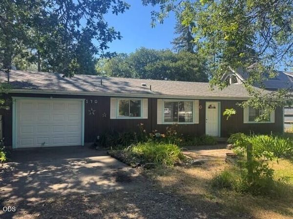 170 S Old Stage Road, Cave Junction, OR 97523