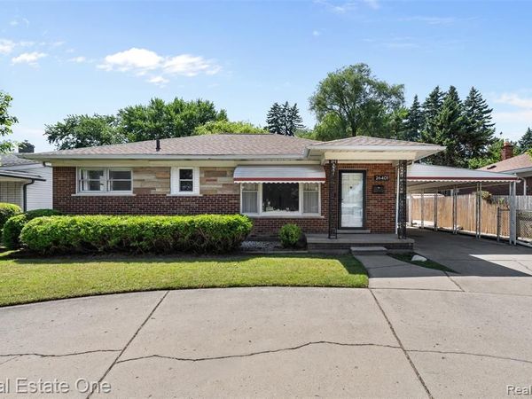26401 Little Mack Avenue, St. Clair Shores, MI 48081