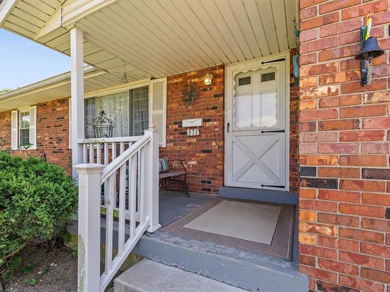 371 Fenwick Drive, Fairfield, OH 45014 Photo 2
