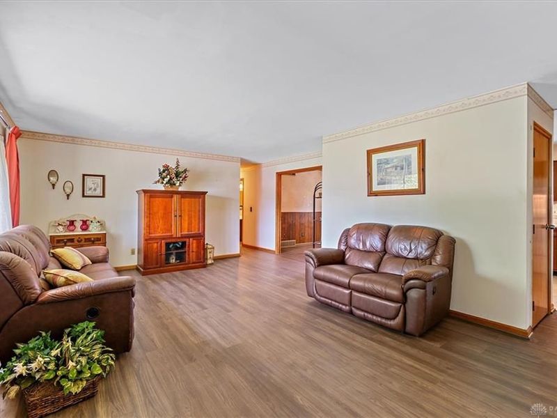 371 Fenwick Drive, Fairfield, OH 45014 Photo 3