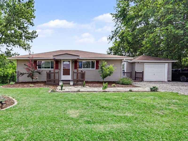 5300 Friendship Drive , New Concord, OH 43762 Photo 2
