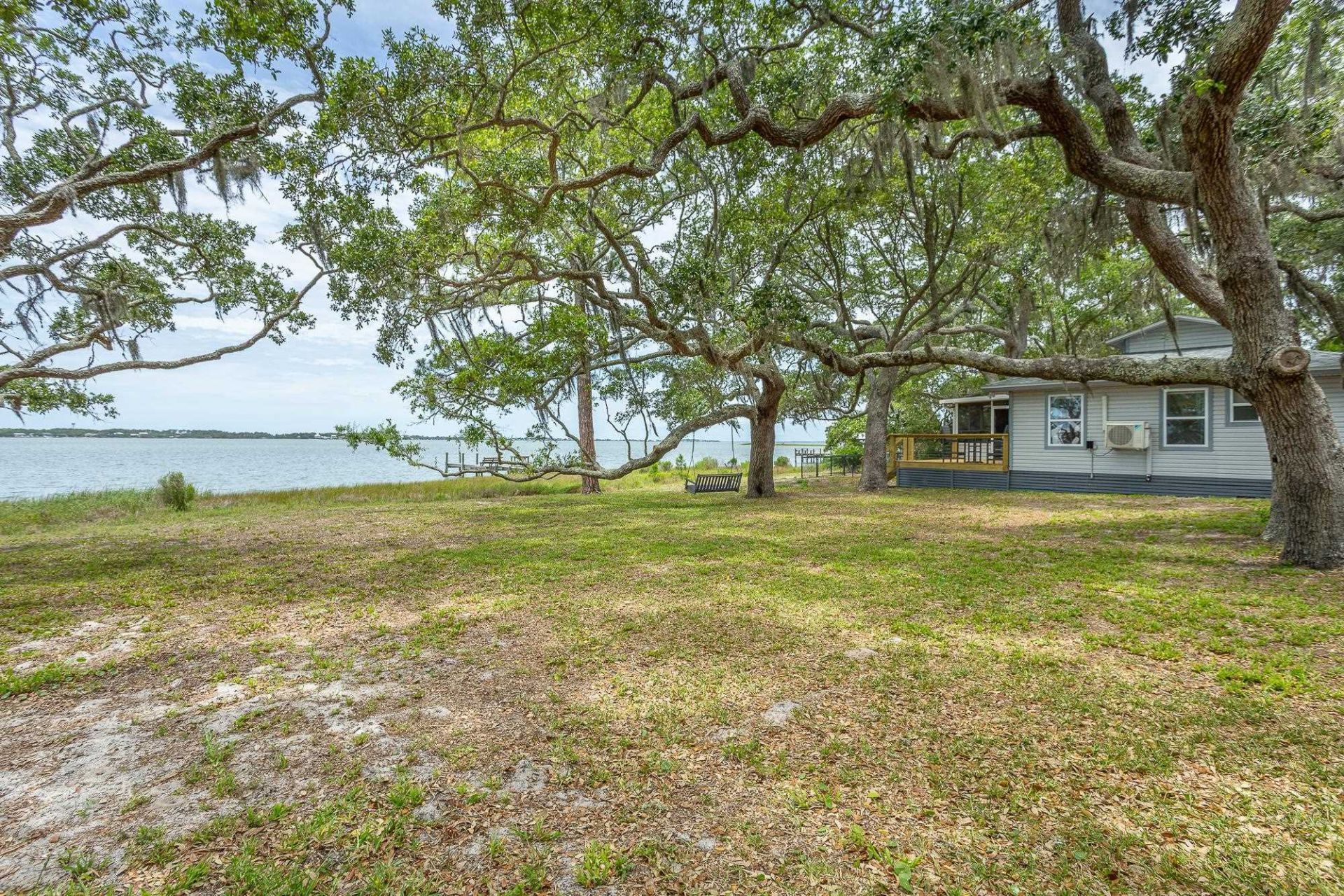 632 Mariner Circle, Alligator Point, FL 32346 Photo