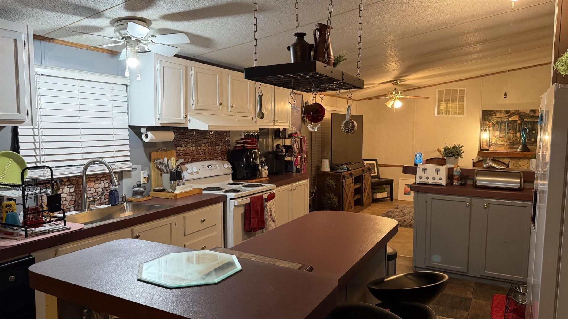 1979 Hunter Drive, Sneads, FL 32460 Photo