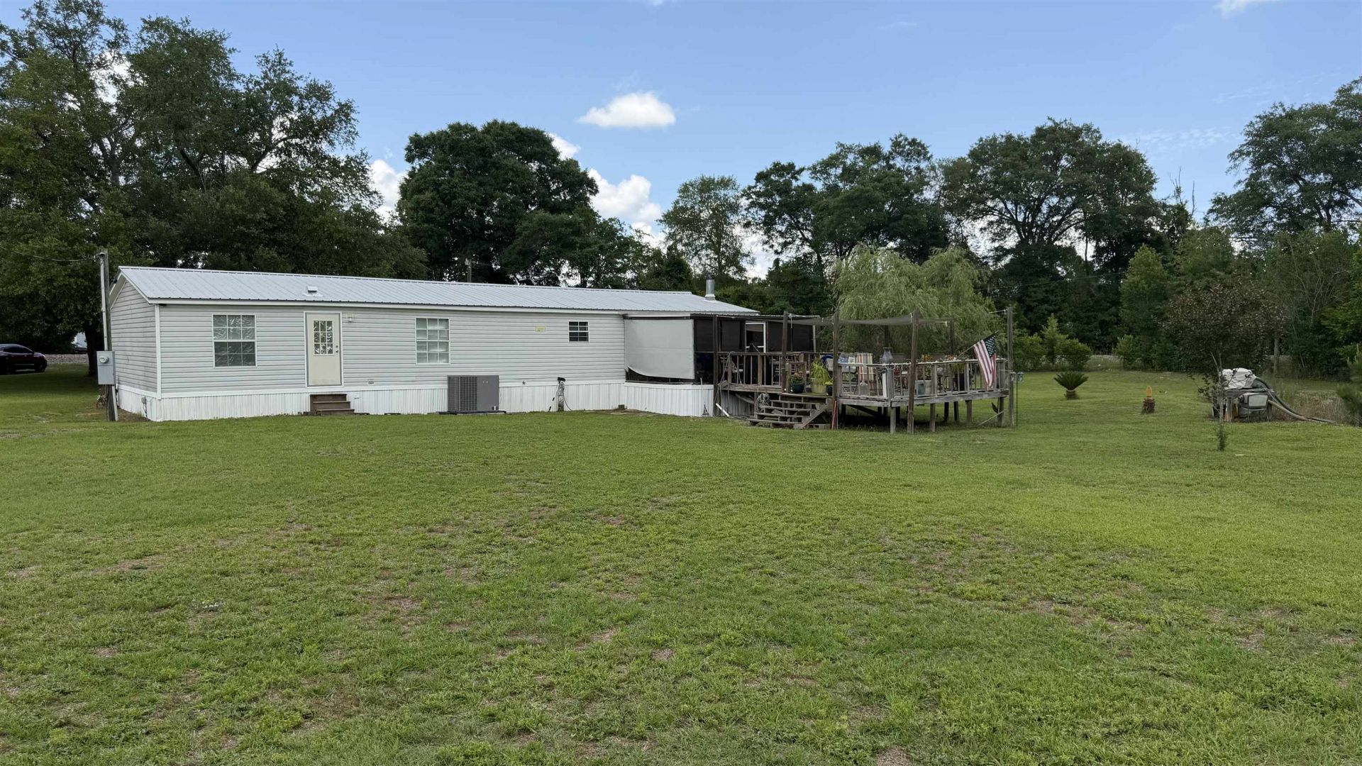 1979 Hunter Drive, Sneads, FL 32460 Photo