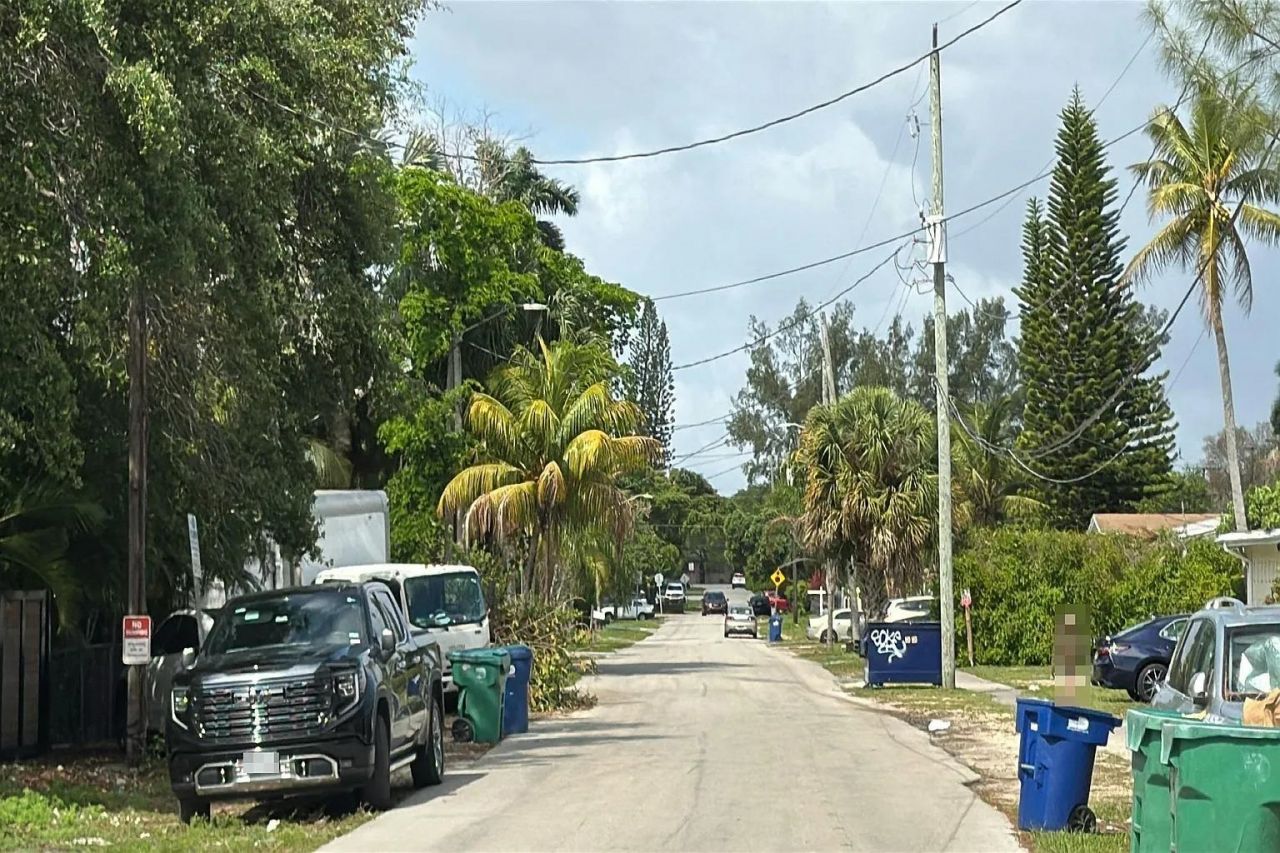 1441 NE 117th Street , Miami, FL 33161 Photo