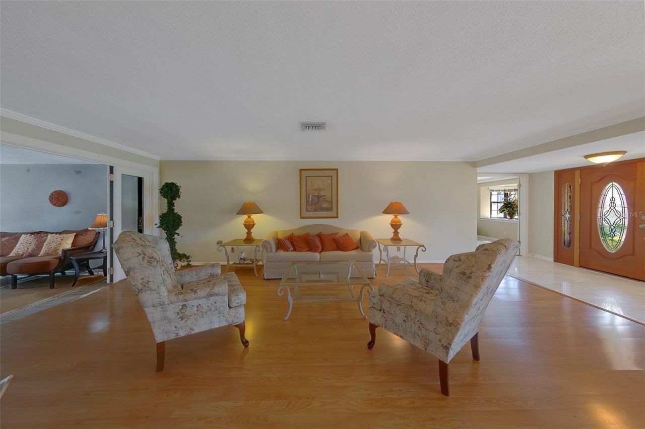 2943 Whisper Lane N, Clearwater, FL 33762 Photo