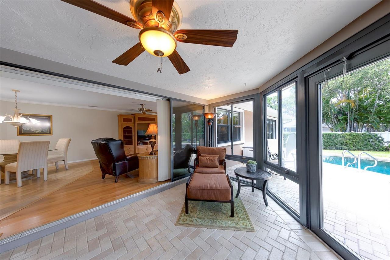 2943 Whisper Lane N, Clearwater, FL 33762 Photo