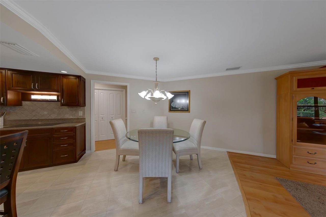 2943 Whisper Lane N, Clearwater, FL 33762 Photo